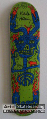 Haring Skeleton Snake Head